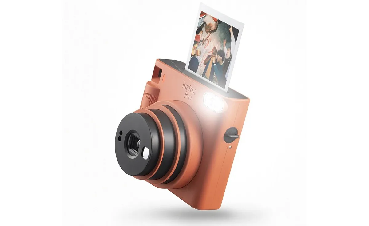 Fujifilm Instax SQUARE SQ1 Official