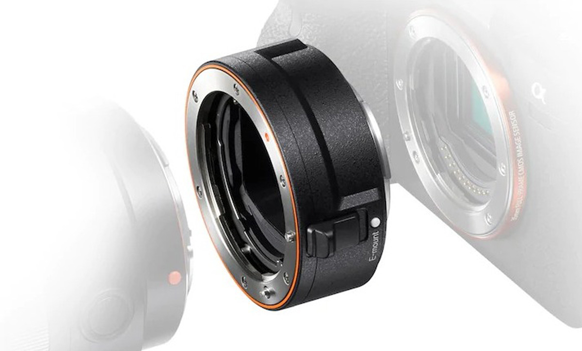 Sony Unveils LA-EA5 Lens Adapter A-mount