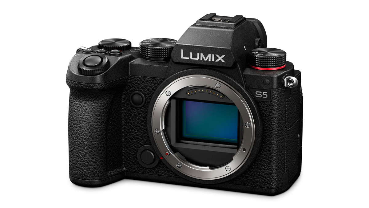 panasonic lumix s5 full frame mirrorless camera now official 4