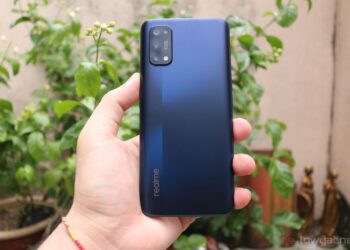 realme 7 Pro back