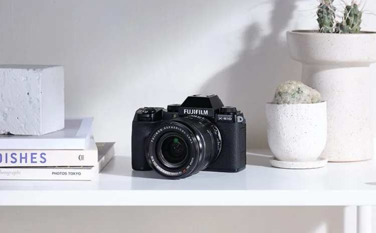 Fujifilm X-S10 mirrorless camera Malaysia