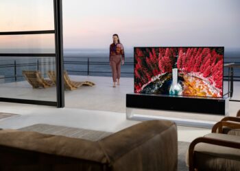 LG Signature OLED R
