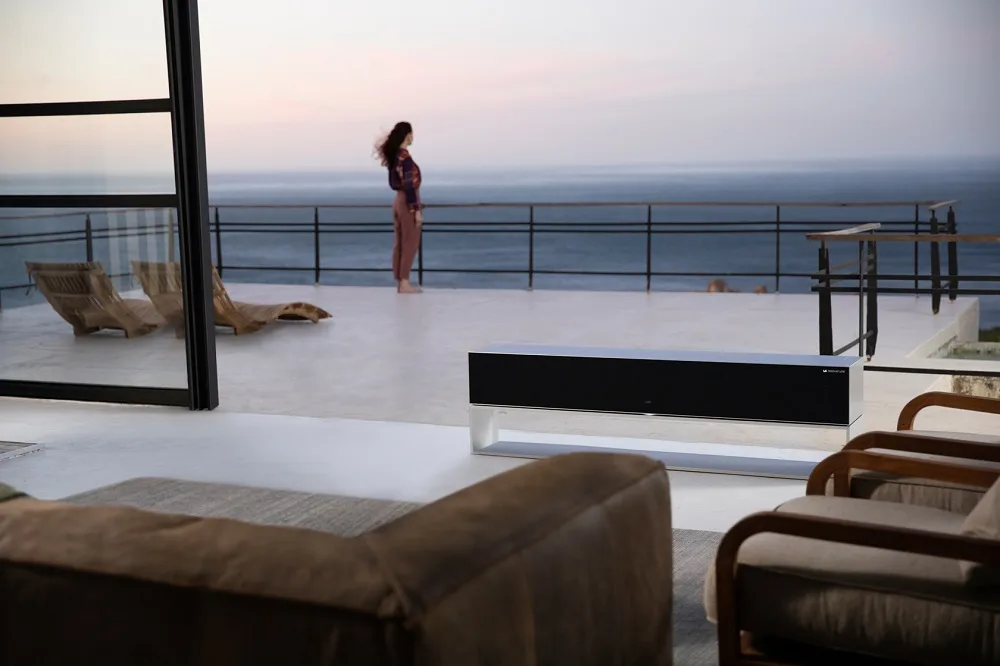 LG Signature OLED R rolled in