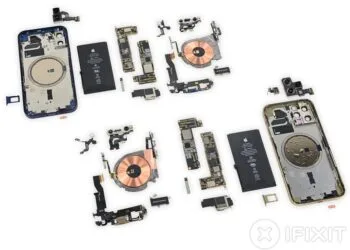 iPhone 12 teardown