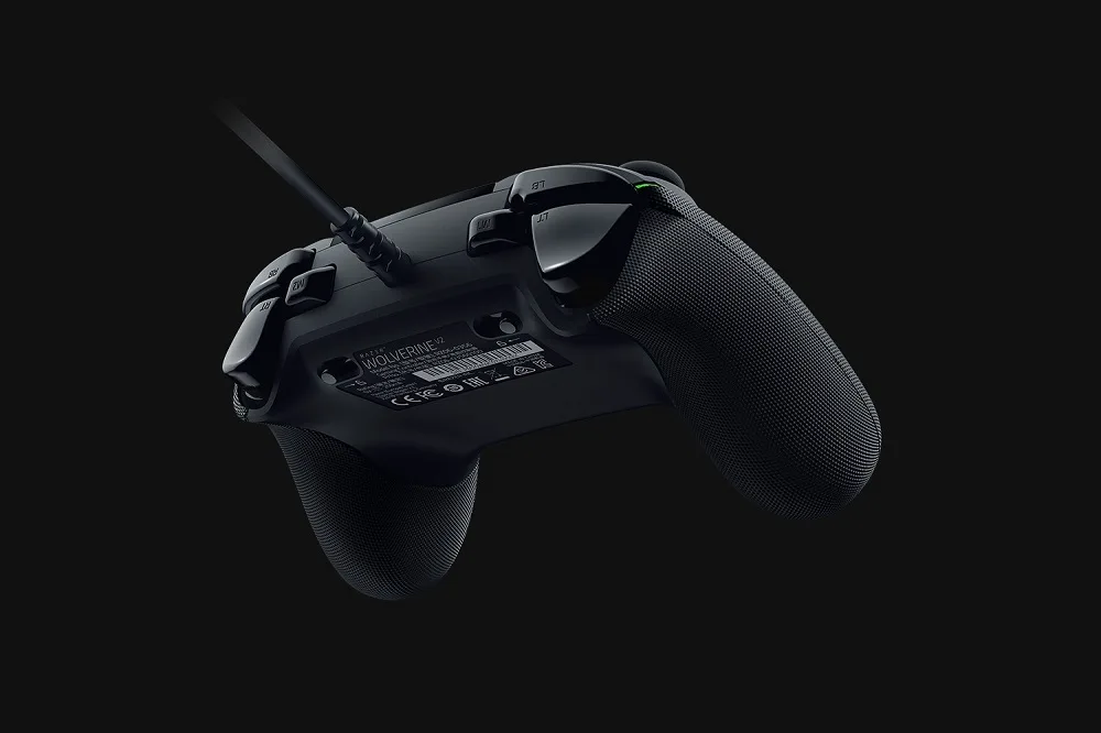 Razer Wolverine V2 extra shoulder buttons