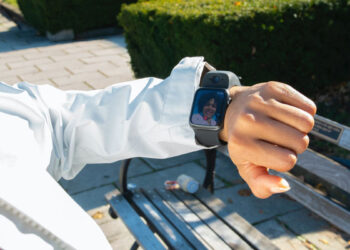 Wristcam Apple Watch Strap Dual Cameras