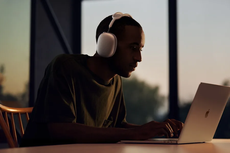 Apple AirPods Max