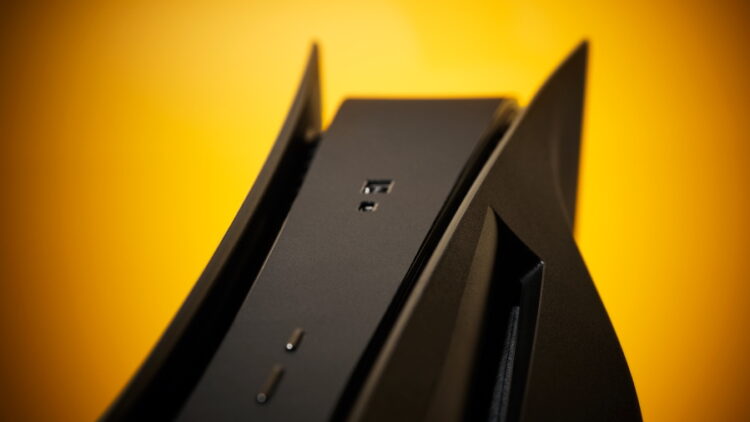 Dbrand black faceplate PS5
