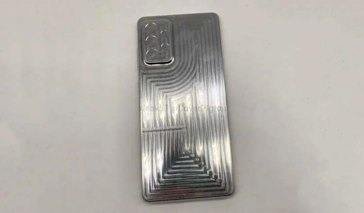 Samsung Galaxy A72 casing mould leaks
