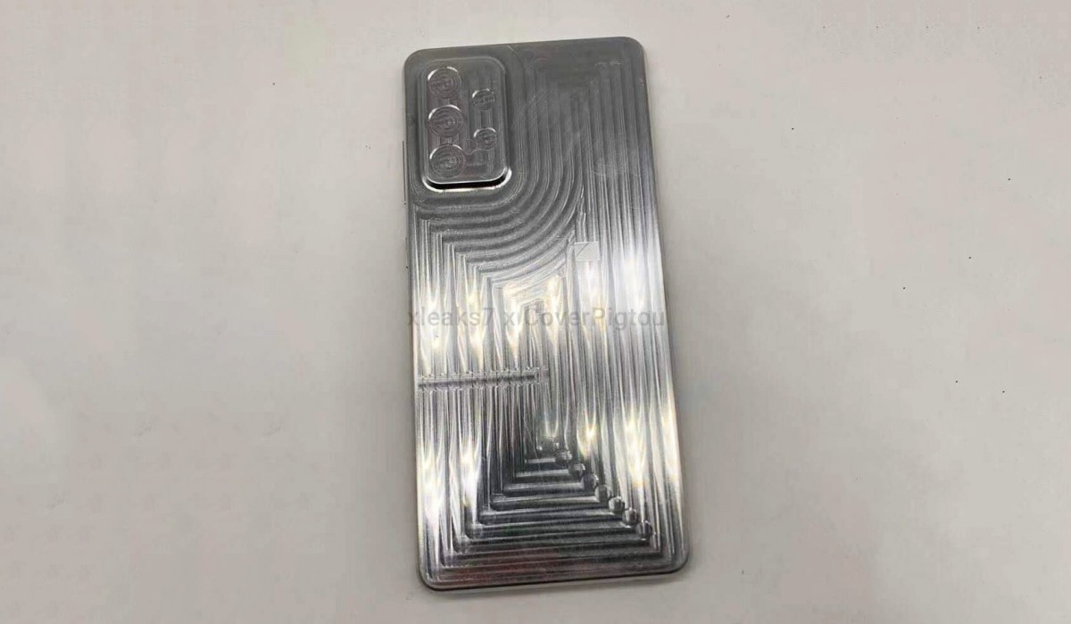 Samsung Galaxy A72 casing mould leaks