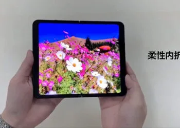 BOE demonstrates new 360-degree foldable display technology