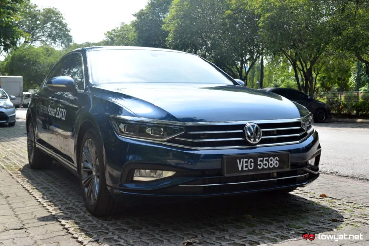 Volkswagen Passat Elegence Onboard Tech