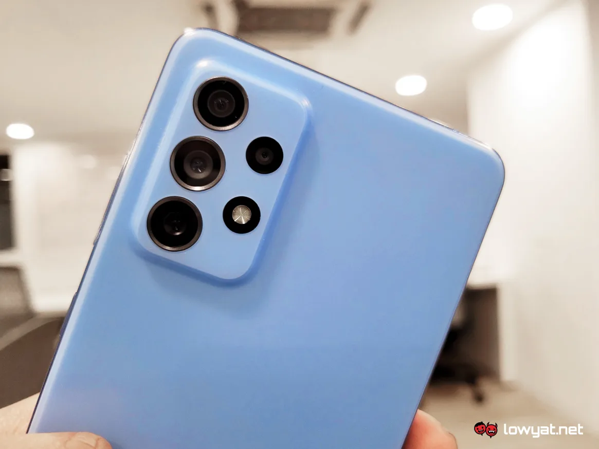 Samsung Galaxy A72 Hands On