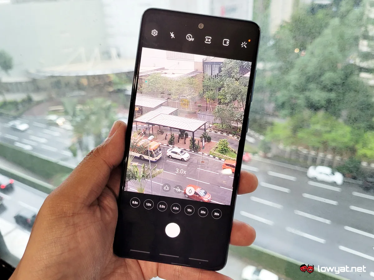 Samsung Galaxy A72 Hands On