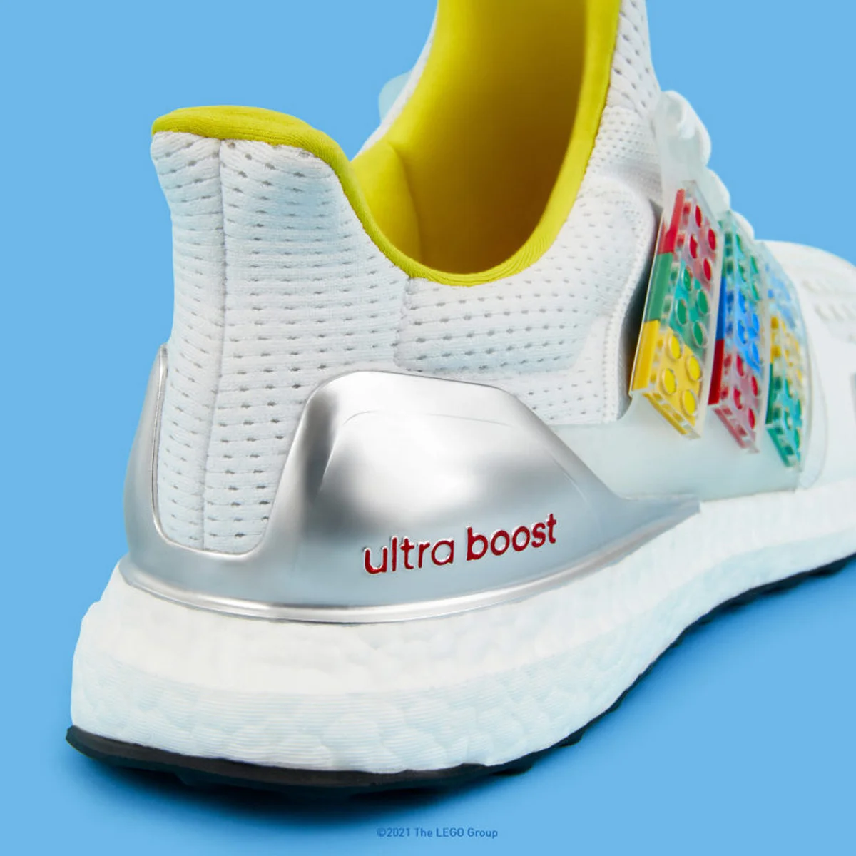 Adidas Ultraboost DNA x LEGO Plates running shoes