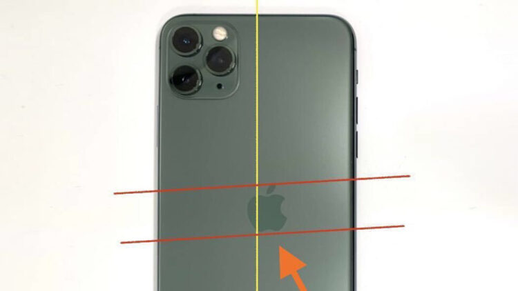 iPhone 11 Pro misprinted apple logo