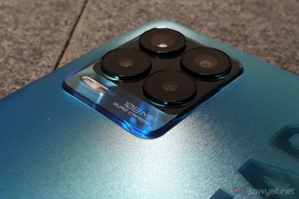 realme 8 Pro camera
