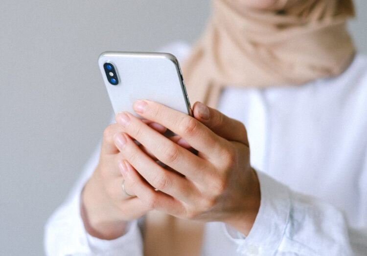 Local Telcos Free Calls Aidilfitri