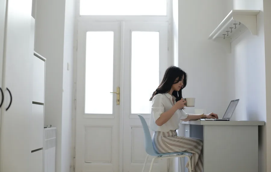 work from home flexible working arrangements four-day work week