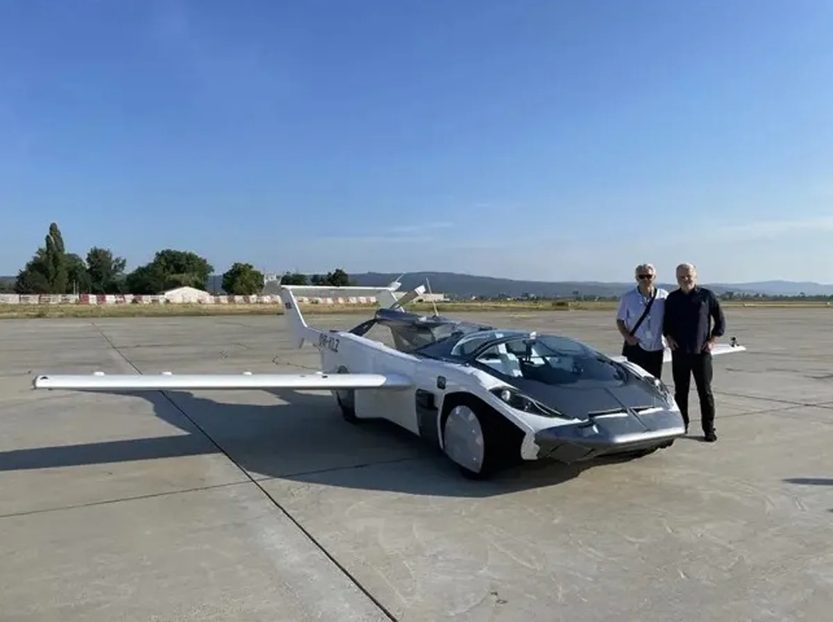 AirCar Klein Vision Flying Car Inter-city Test Flight