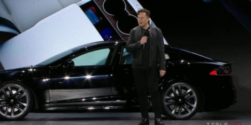 Tesla Model S Plaid 2021 800
