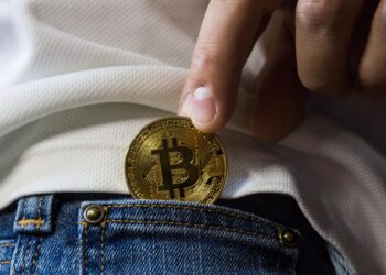 bitcoin cryptocurrency