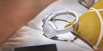 Audio-Technica ATH-S220BT Wireless headphones price