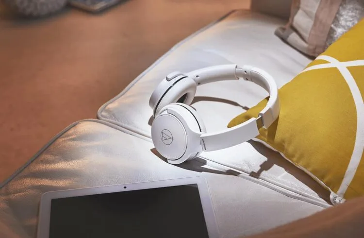 Audio-Technica ATH-S220BT Wireless headphones price