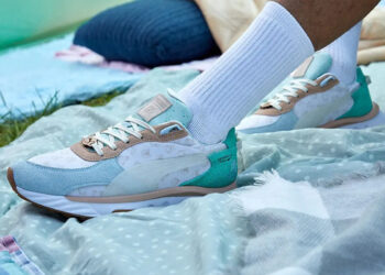Puma Animal Crossing Collaboration Sneakers Hoodie Wild Rider