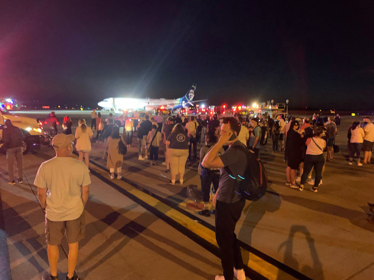 Samsung Phone Catches Fire On Plane A21 Alaska Airline Seattle