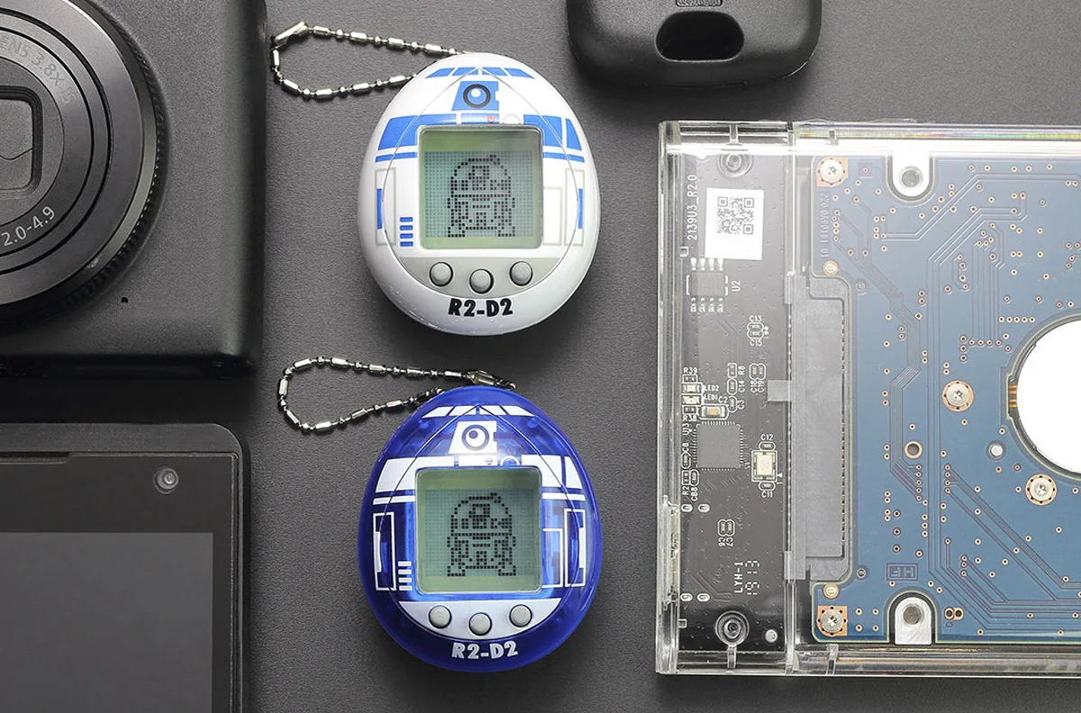 Star Wars Disney Bandai R2-D2 Tamagotchi