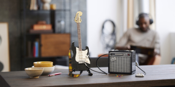 LEGO Ideas Fender Stratocaster set Malaysia