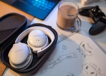 Bose QuietComfort 45 Smart Noise Cancelling Headphones