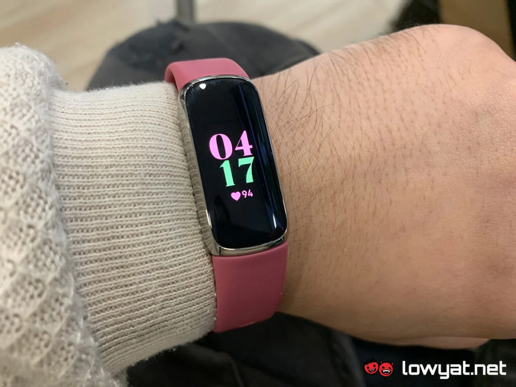 Fitbit luxe clock face