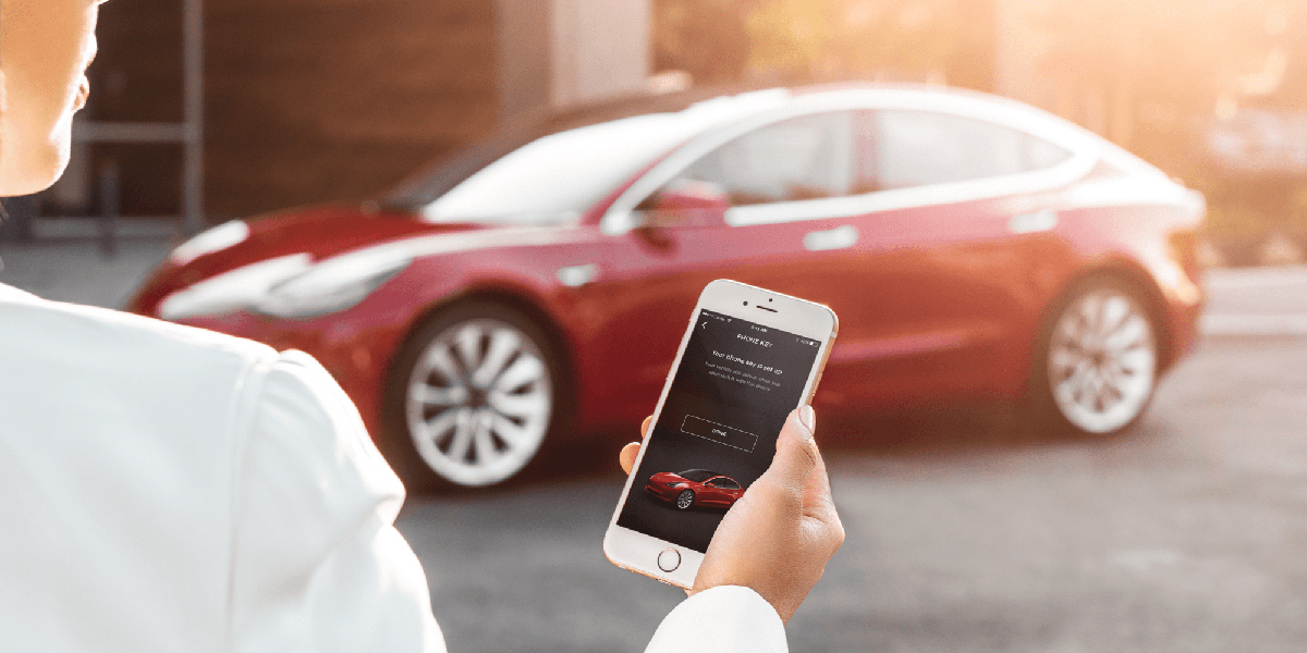 Pemadaman Aplikasi Tesla Menyebabkan Pemilik Kehilangan Akses ke Fitur Mobil