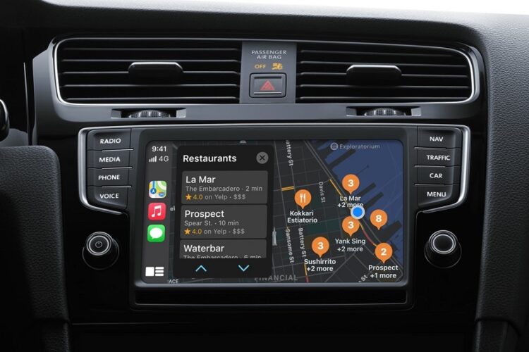 Apple CarPlay