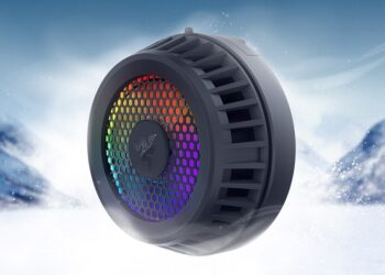 Razer Phone Cooler Chroma crop