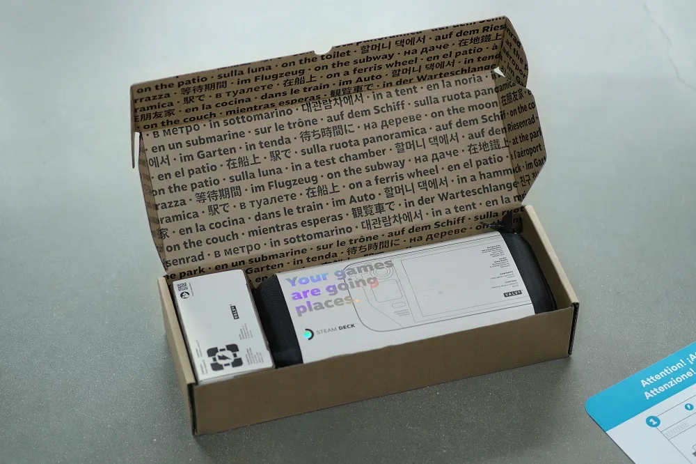 Steam Deck packaging