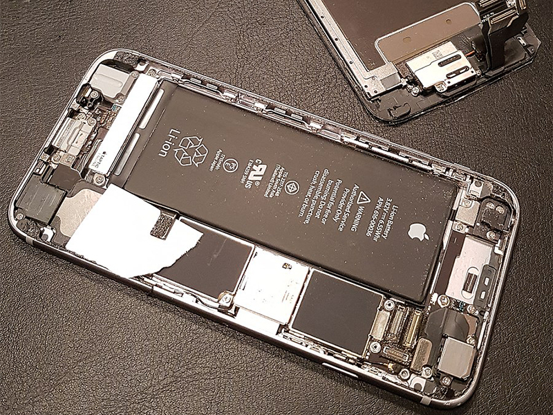 iOS 15.2 Will Help Determine If Your iPhone's Replacement Parts Are