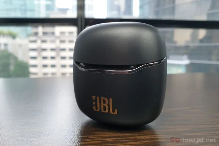 JBL Tour Pro+ featured