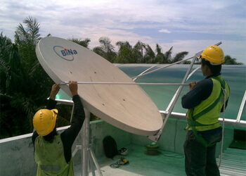 [Image: Binacom.]