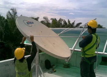 [Image: Binacom.]