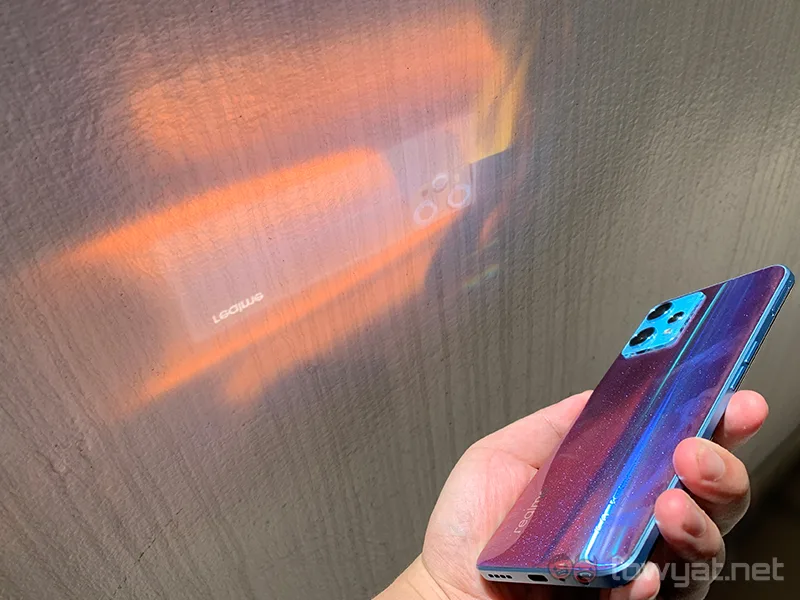 realme 9 pro+ light shift