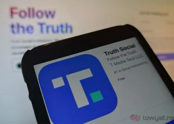 trump truth social app