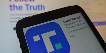 trump truth social app