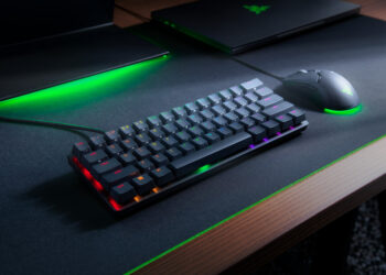 Razer Huntsman Mini Analog 1