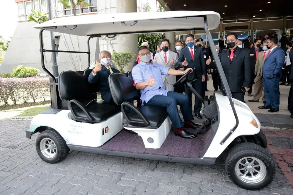 UKM hydrogen fuel cell buggy