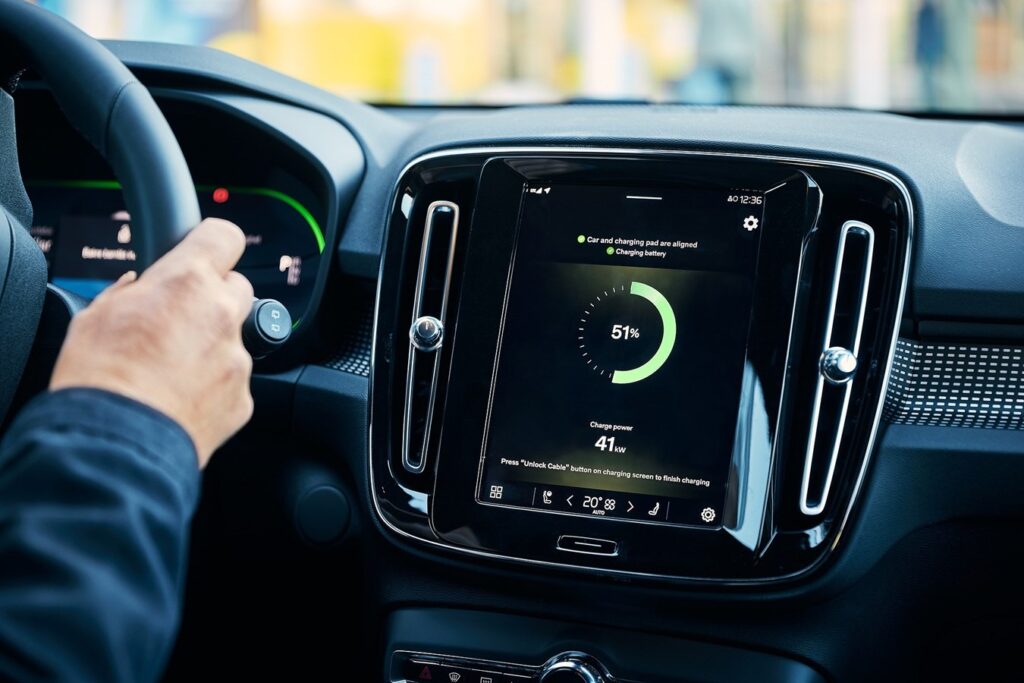 Volvo Starts Wireless Charging Test For EVs In Sweden