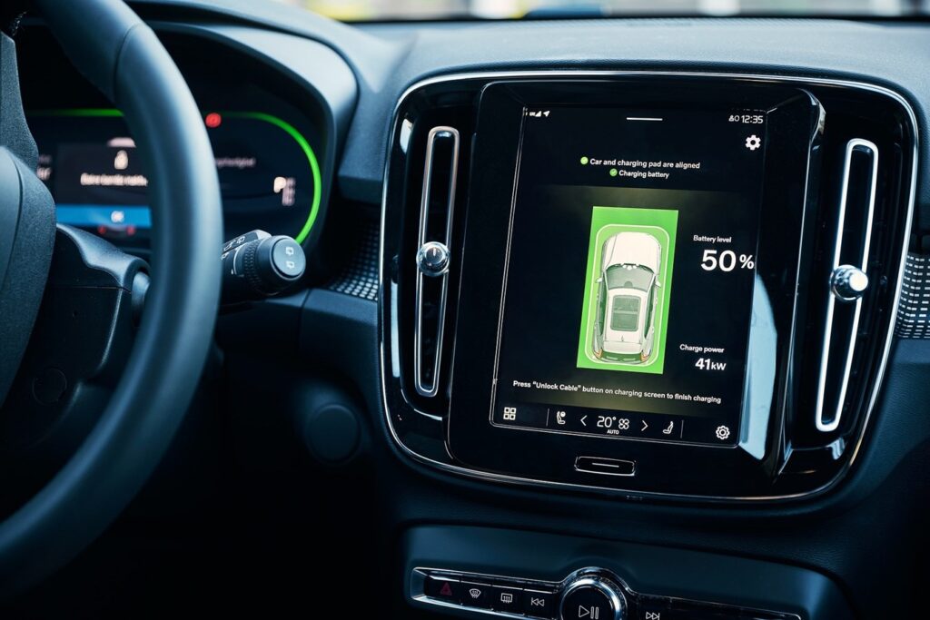 Volvo Starts Wireless Charging Test For EVs In Sweden