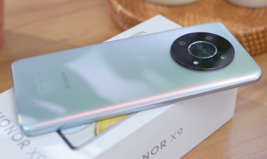 Honor X9 5G के डिजाइन ने लोगों को बनाया अपना 'दीवाना', जानें फास्ट चार्जिंग के साथ कई जबर्दस्त फीचर